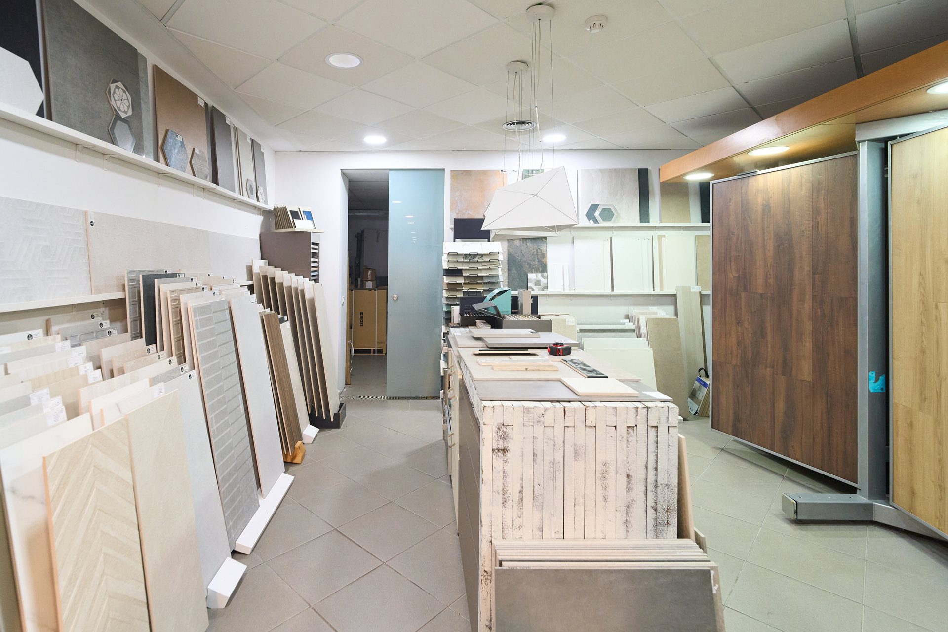 Banks Flooring Solutions showroom